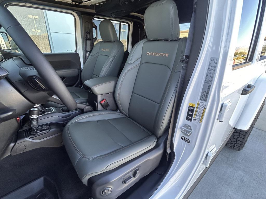 new 2025 Jeep Gladiator car, priced at $60,509