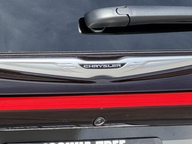 new 2025 Chrysler Pacifica car, priced at $40,302