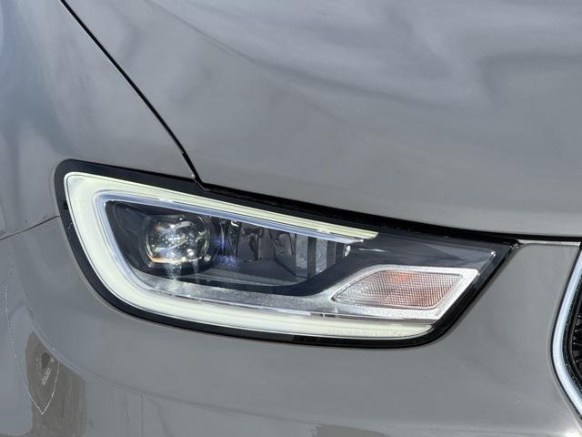 new 2025 Chrysler Pacifica car, priced at $40,302