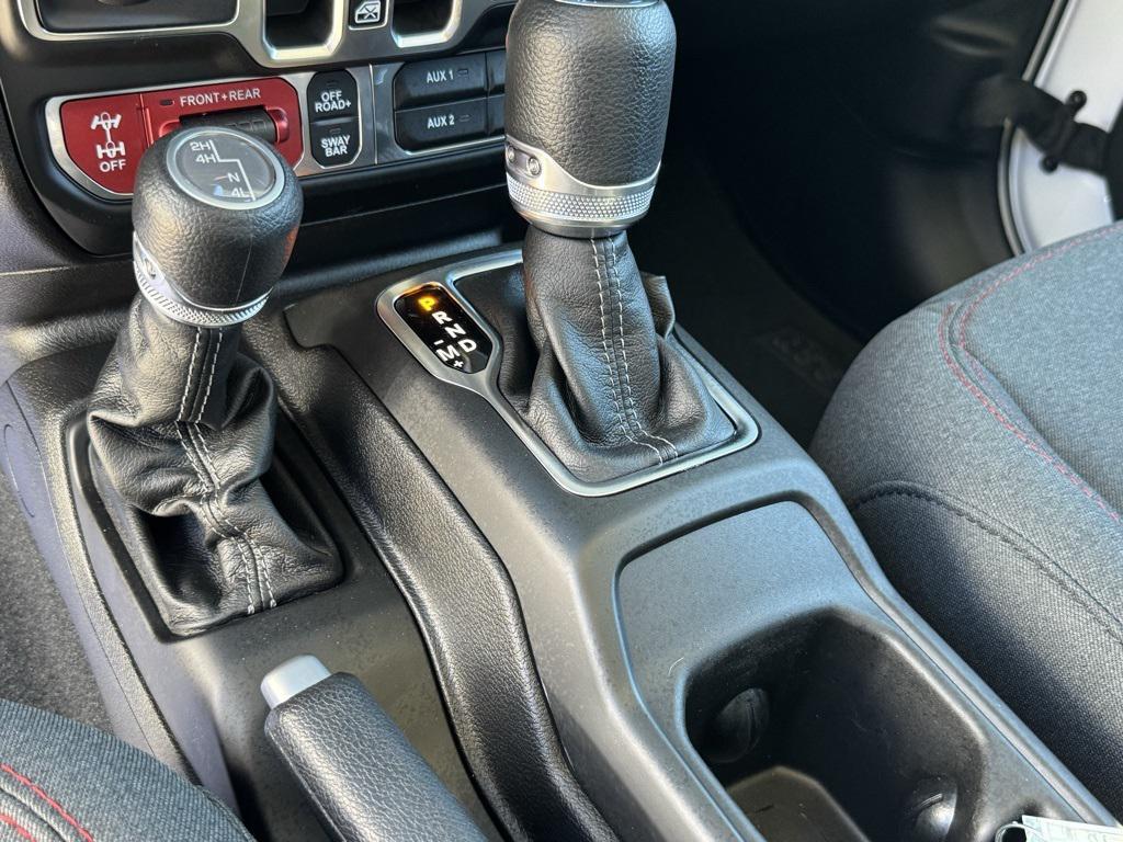 new 2026 Jeep Gladiator car, priced at $57,230