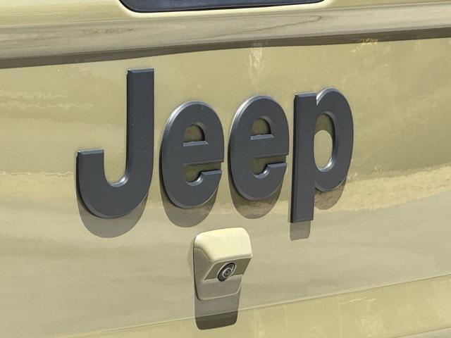 new 2025 Jeep Gladiator car, priced at $45,364