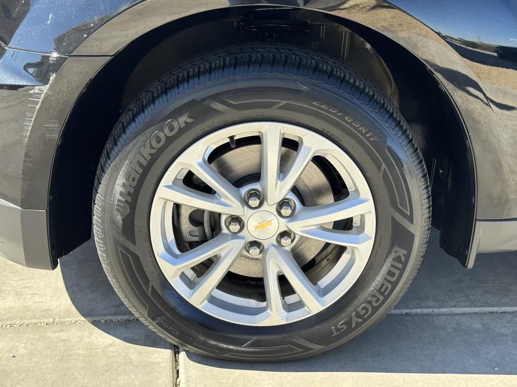 used 2017 Chevrolet Equinox car, priced at $11,000