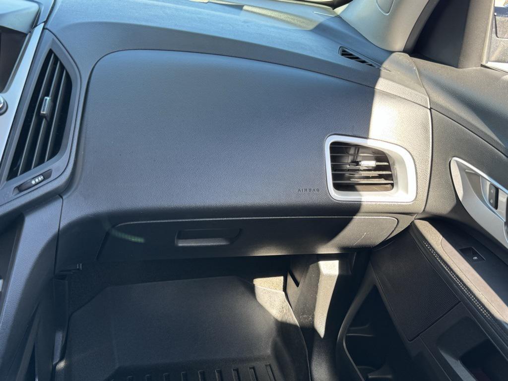 used 2017 Chevrolet Equinox car, priced at $11,000