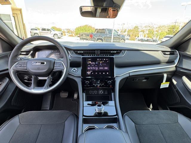new 2025 Jeep Grand Cherokee L car, priced at $45,595