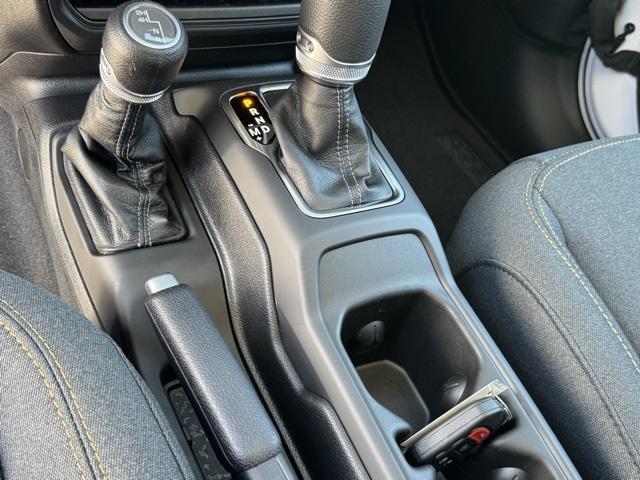 new 2025 Jeep Gladiator car, priced at $41,354