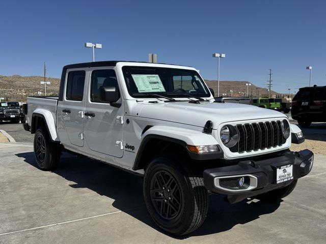 new 2025 Jeep Gladiator car, priced at $41,354