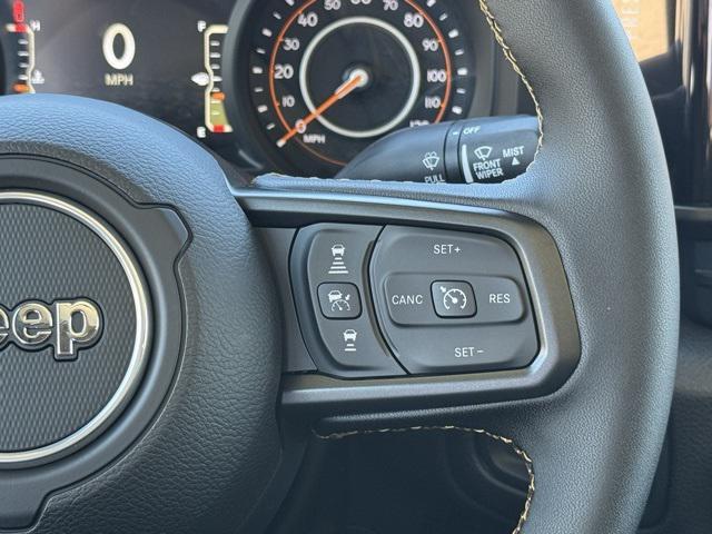 new 2025 Jeep Gladiator car, priced at $41,354