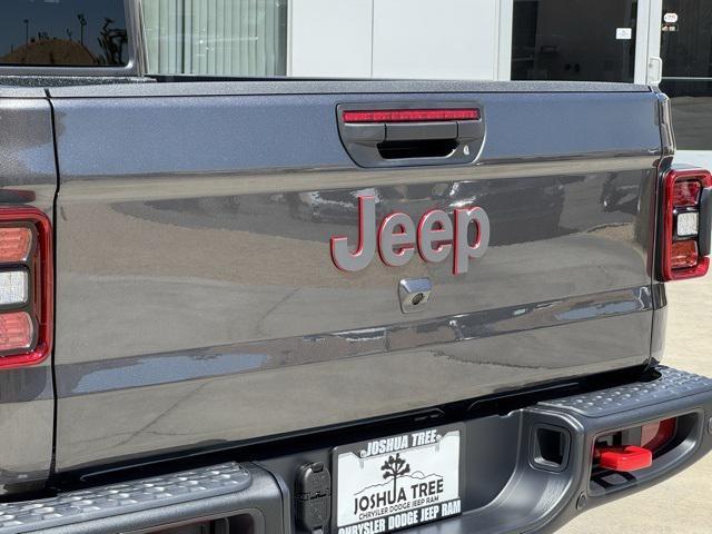 new 2025 Jeep Gladiator car, priced at $55,004
