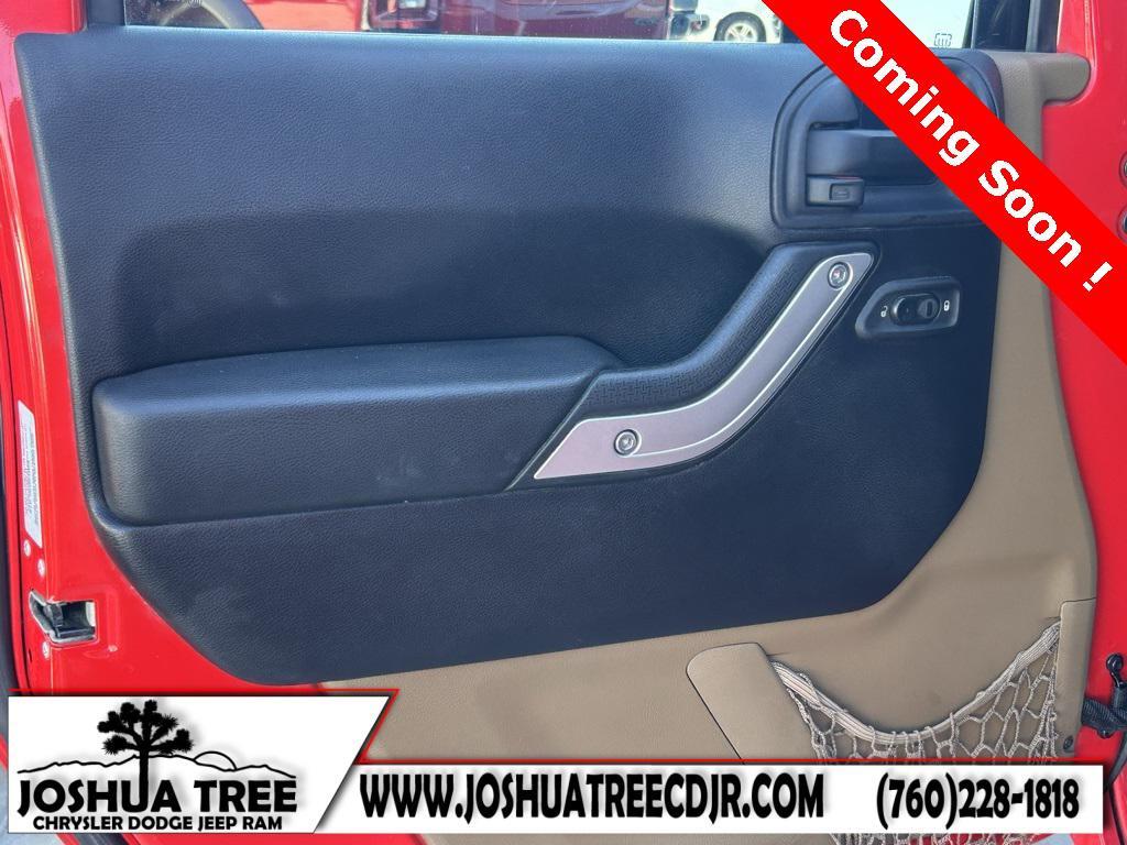 used 2015 Jeep Wrangler Unlimited car, priced at $17,000