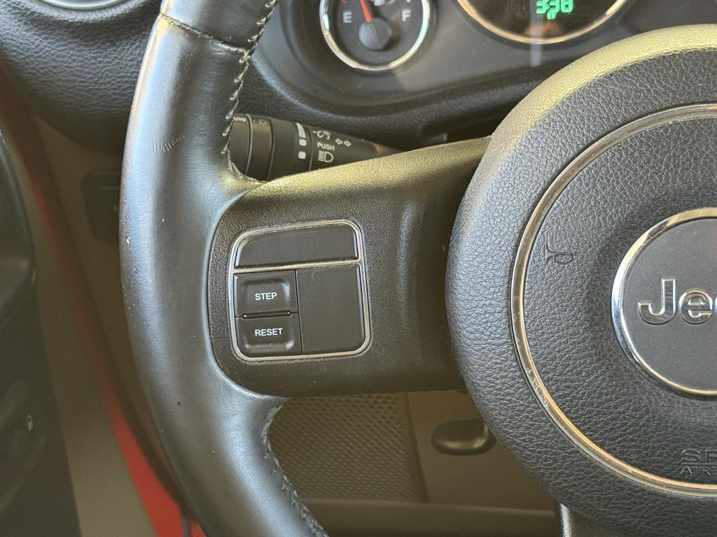 used 2015 Jeep Wrangler Unlimited car, priced at $15,500