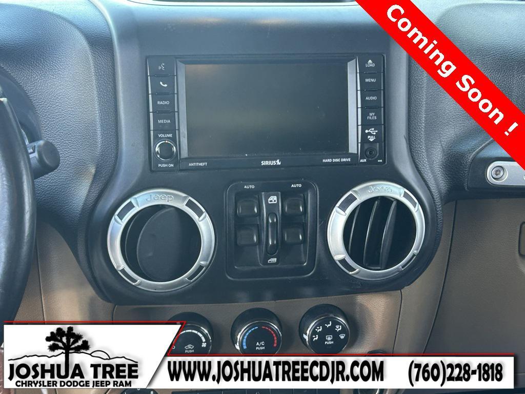 used 2015 Jeep Wrangler Unlimited car, priced at $17,000