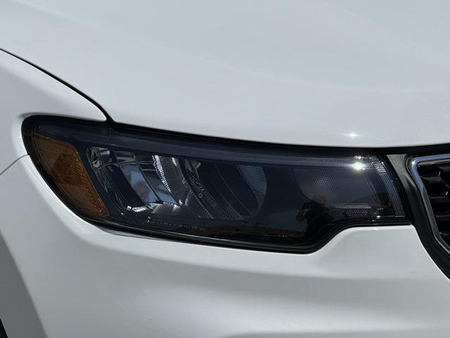 new 2025 Jeep Compass car, priced at $30,165