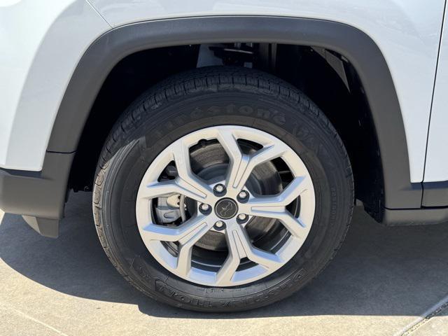 new 2025 Jeep Compass car, priced at $30,165