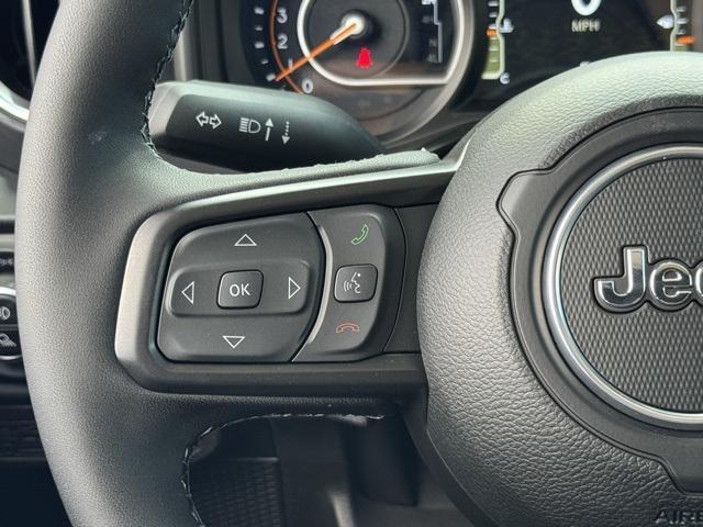 new 2025 Jeep Gladiator car, priced at $45,364