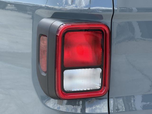 new 2025 Jeep Gladiator car, priced at $45,364