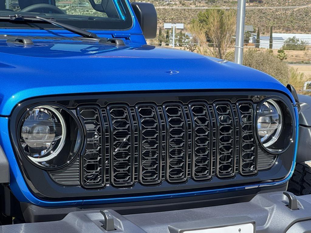 new 2025 Jeep Wrangler car, priced at $53,075