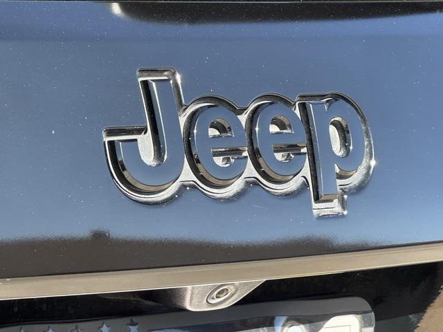 used 2020 Jeep Grand Cherokee car, priced at $19,000