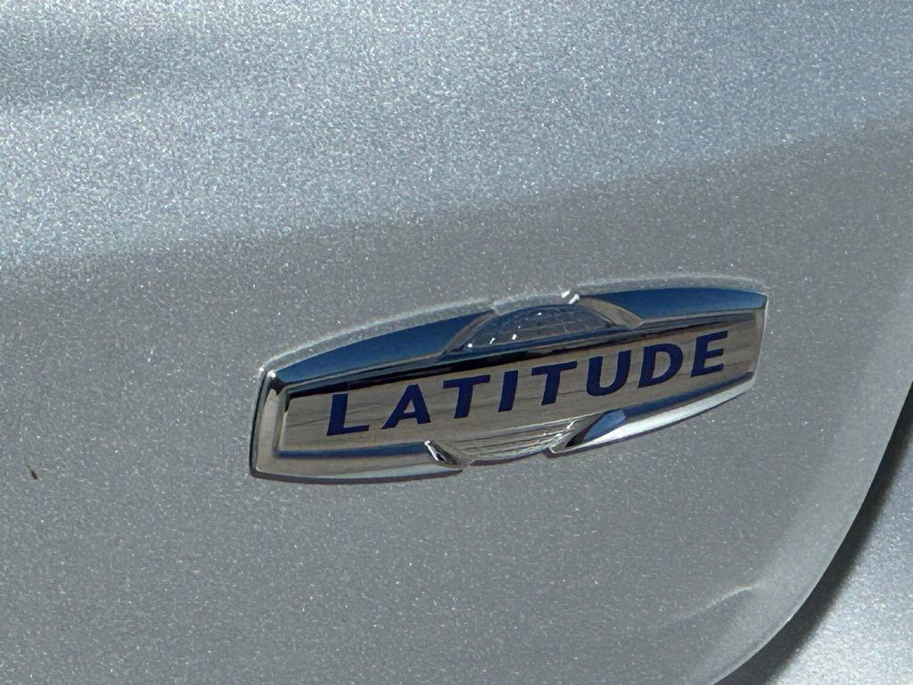 new 2025 Jeep Compass car, priced at $24,647