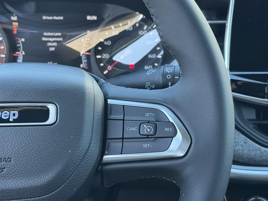 new 2025 Jeep Compass car, priced at $29,260