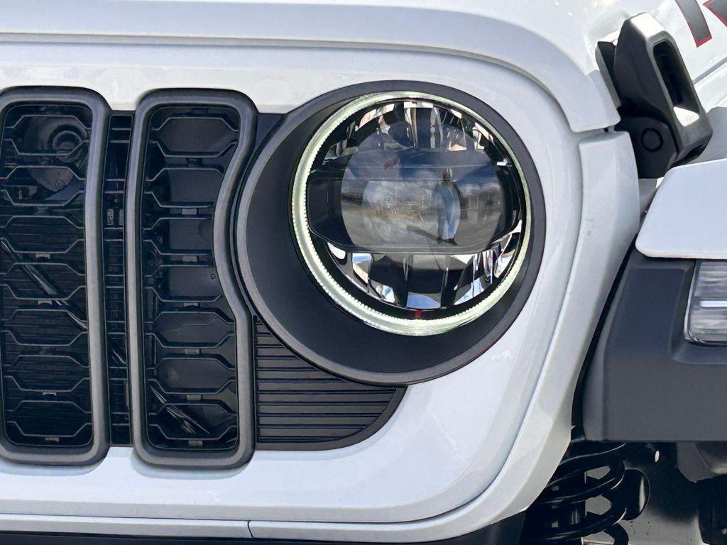 new 2026 Jeep Wrangler car, priced at $55,560