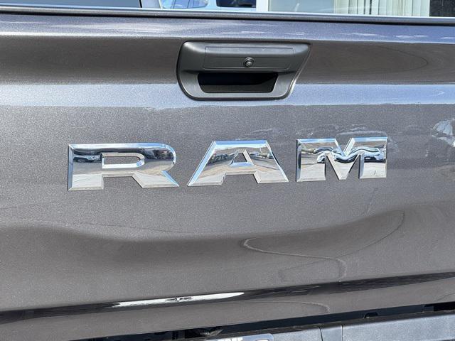 new 2025 Ram 1500 car, priced at $44,114