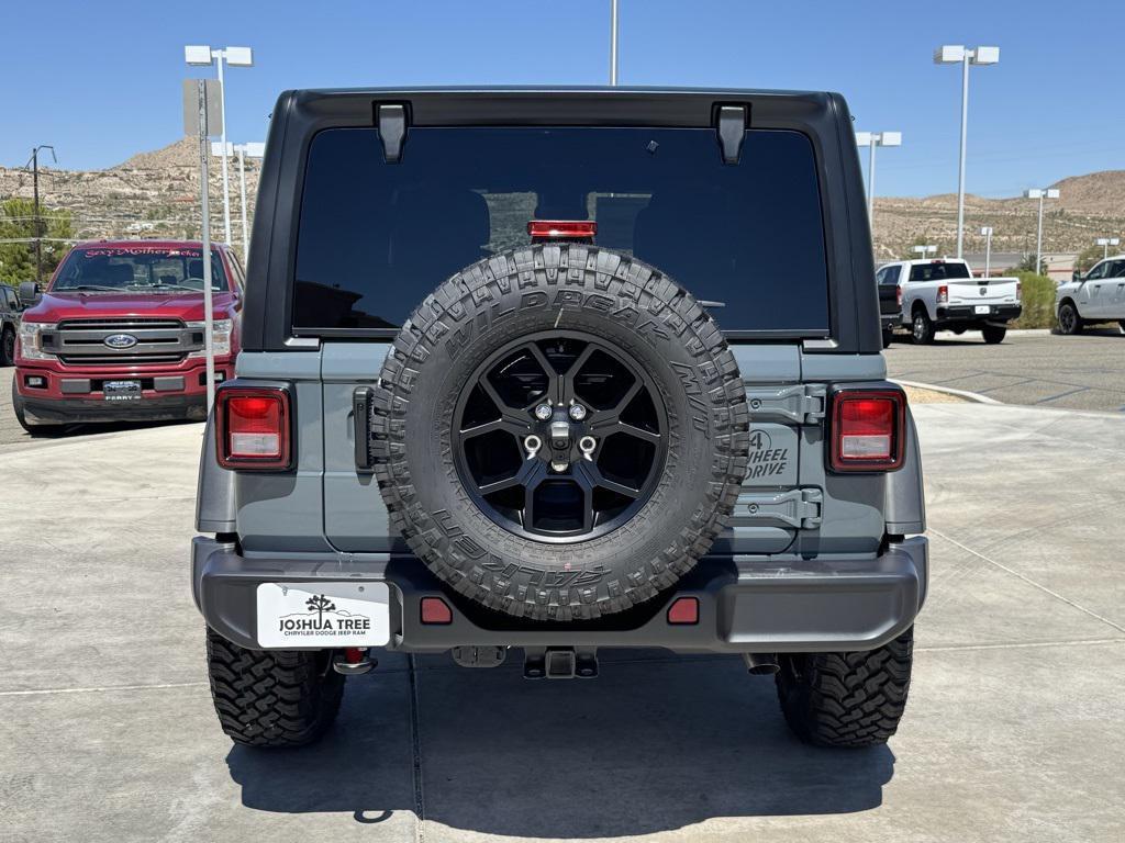 new 2025 Jeep Wrangler car, priced at $52,575