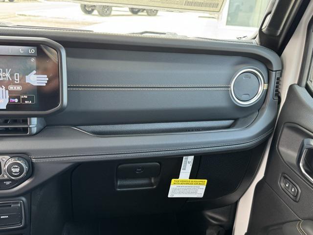 new 2025 Jeep Gladiator car, priced at $44,855