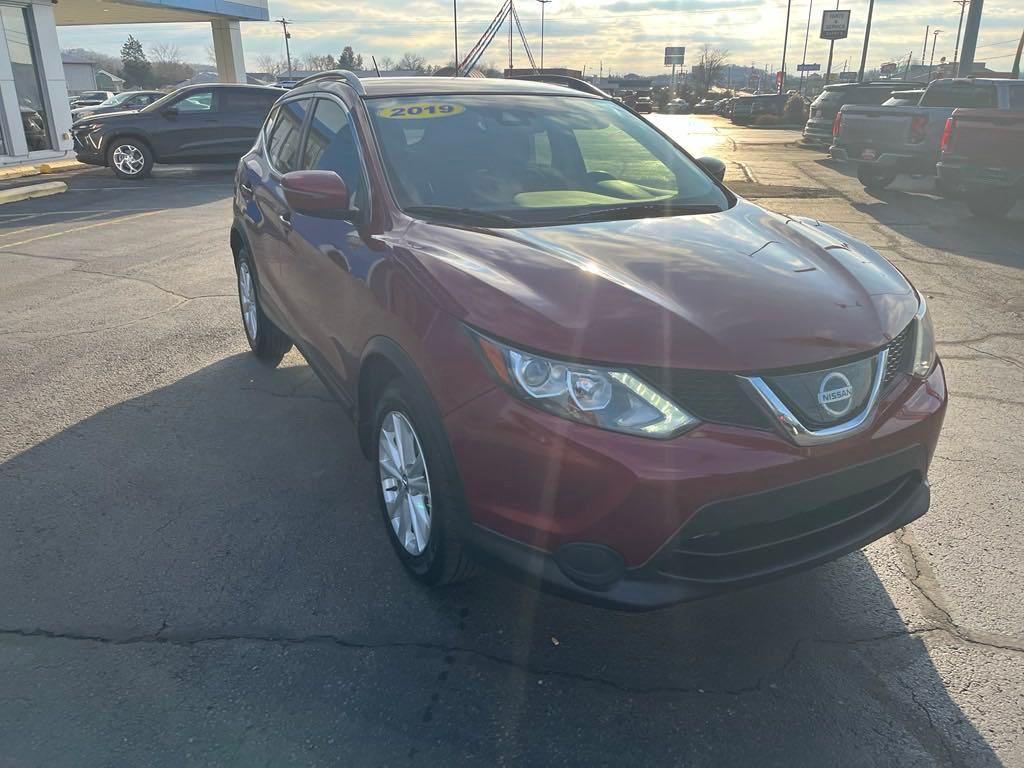 used 2019 Nissan Rogue Sport car, priced at $14,250