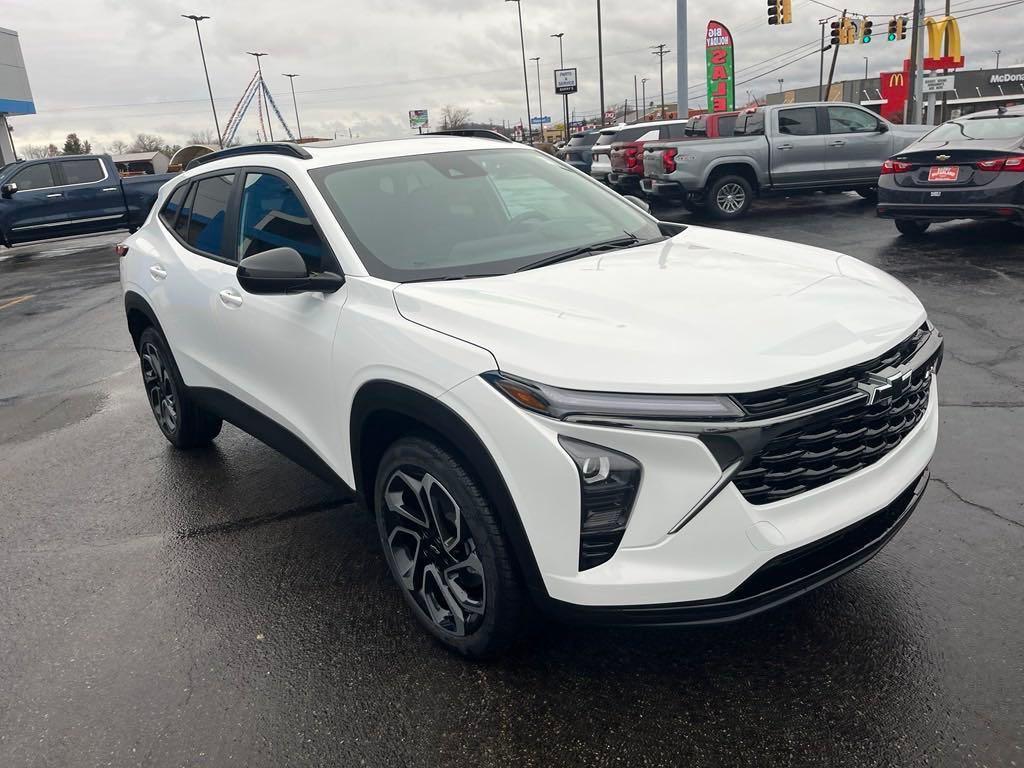 new 2025 Chevrolet Trax car, priced at $27,085