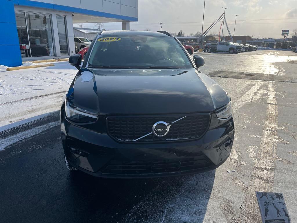 used 2023 Volvo XC40 car, priced at $34,500