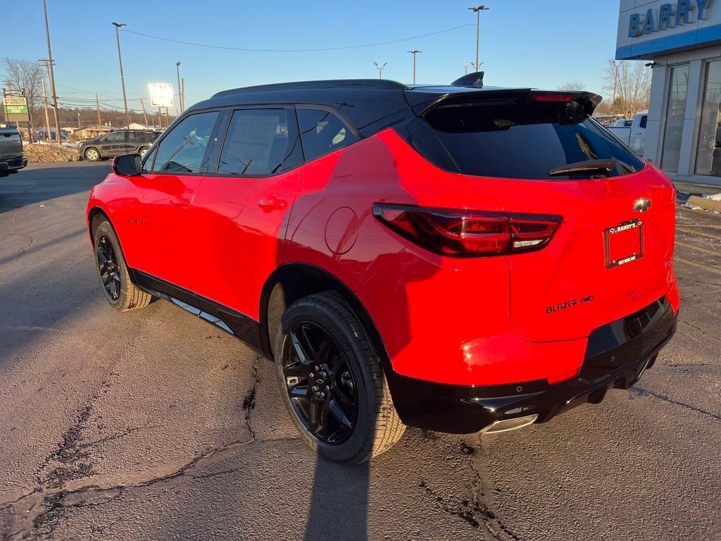 new 2025 Chevrolet Blazer car