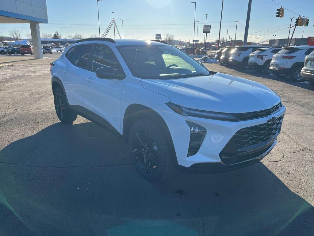 new 2025 Chevrolet Trax car