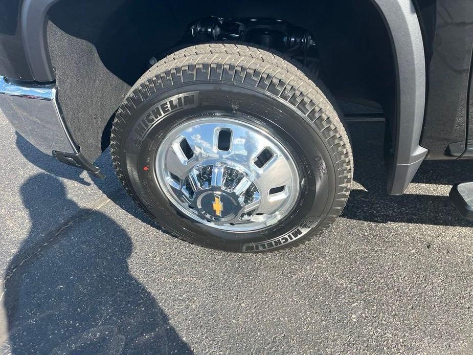 new 2025 Chevrolet Silverado 3500 car, priced at $83,595