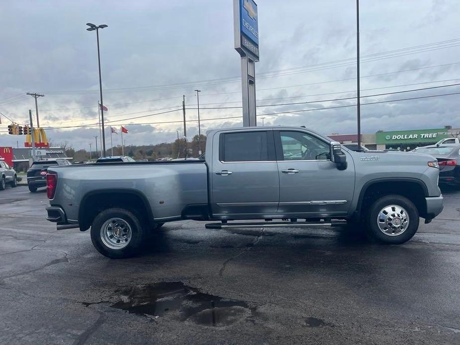 new 2025 Chevrolet Silverado 3500 car, priced at $83,000