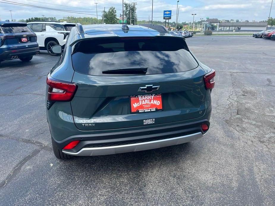 new 2025 Chevrolet Trax car, priced at $24,500