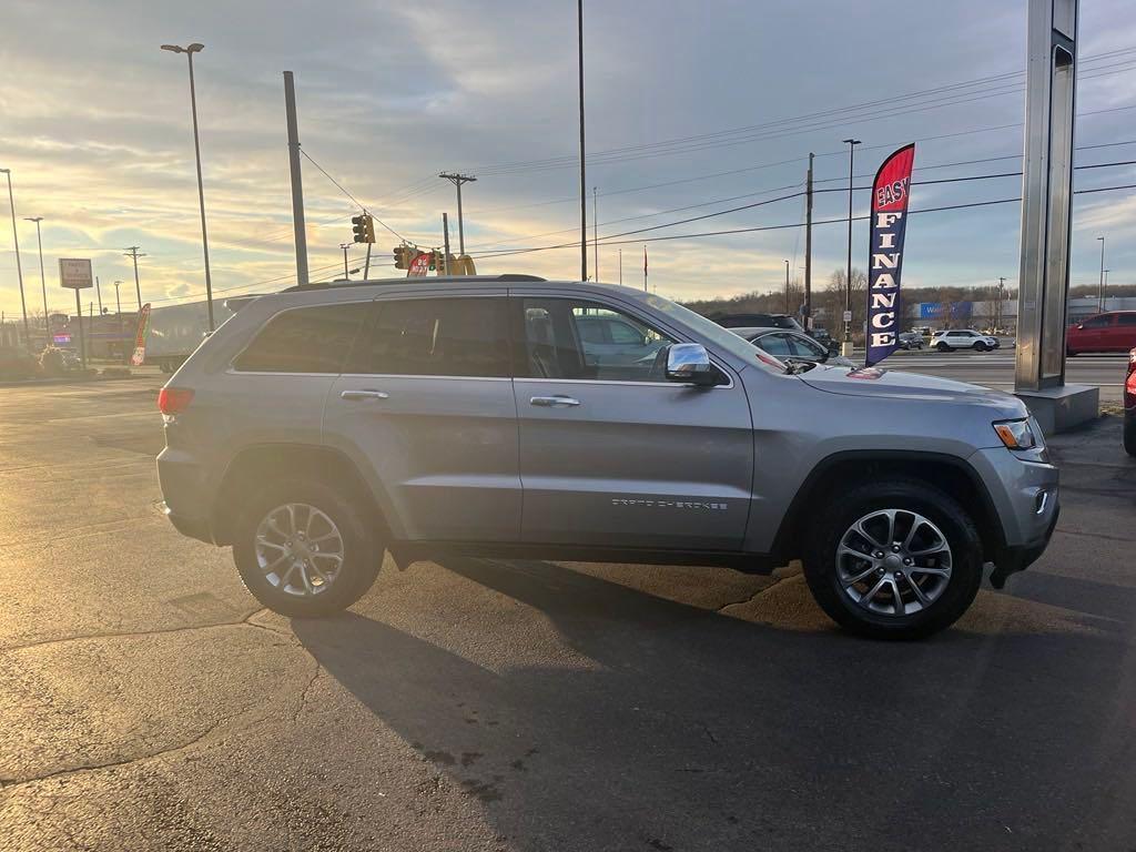 used 2015 Jeep Grand Cherokee car, priced at $9,500