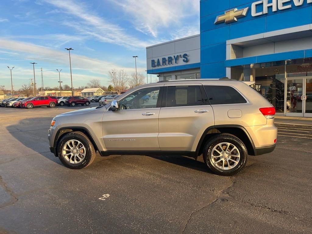 used 2015 Jeep Grand Cherokee car, priced at $9,500