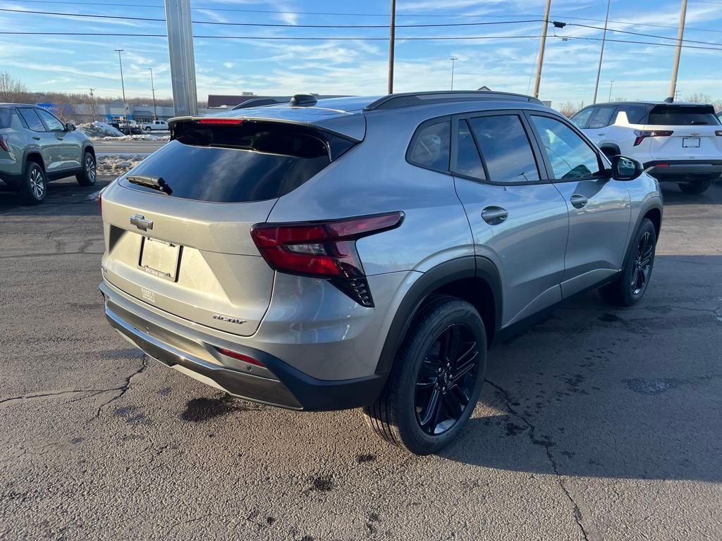 new 2025 Chevrolet Trax car