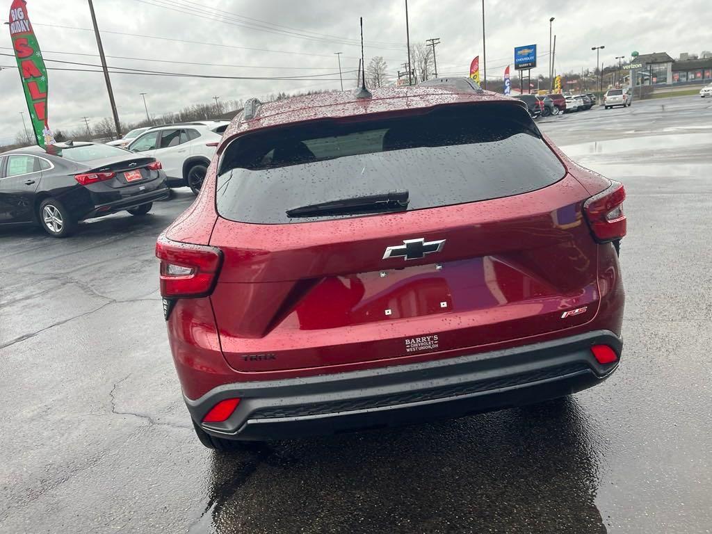 new 2025 Chevrolet Trax car, priced at $26,190