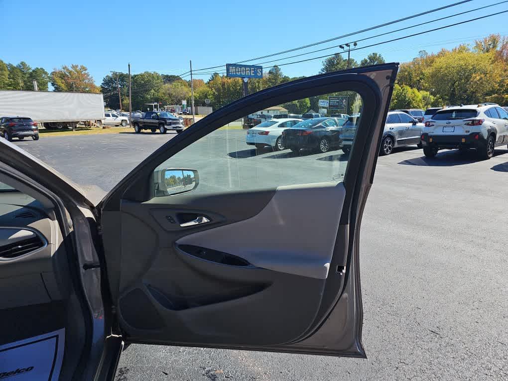 used 2023 Chevrolet Malibu car, priced at $16,965