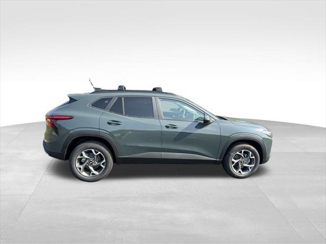 new 2025 Chevrolet Trax car