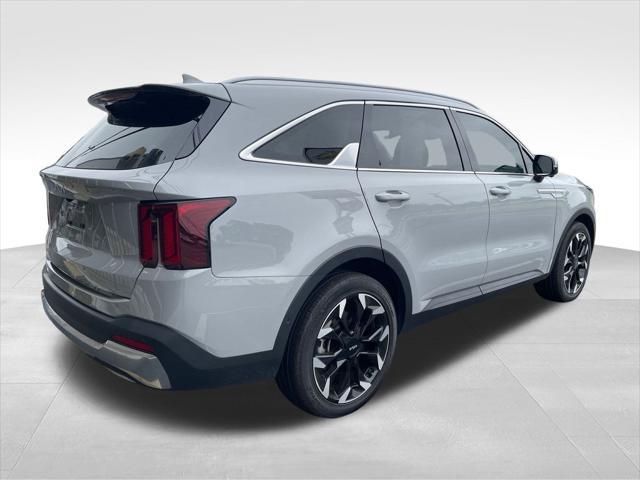 used 2024 Kia Sorento car, priced at $37,793