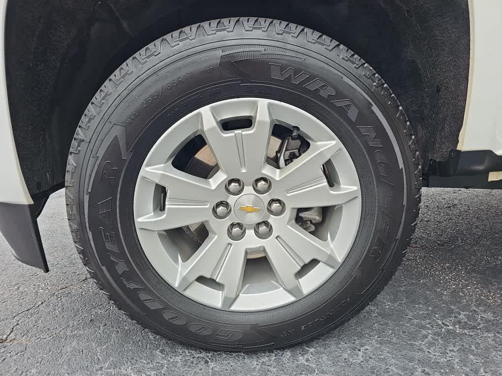 used 2022 Chevrolet Colorado car, priced at $26,198