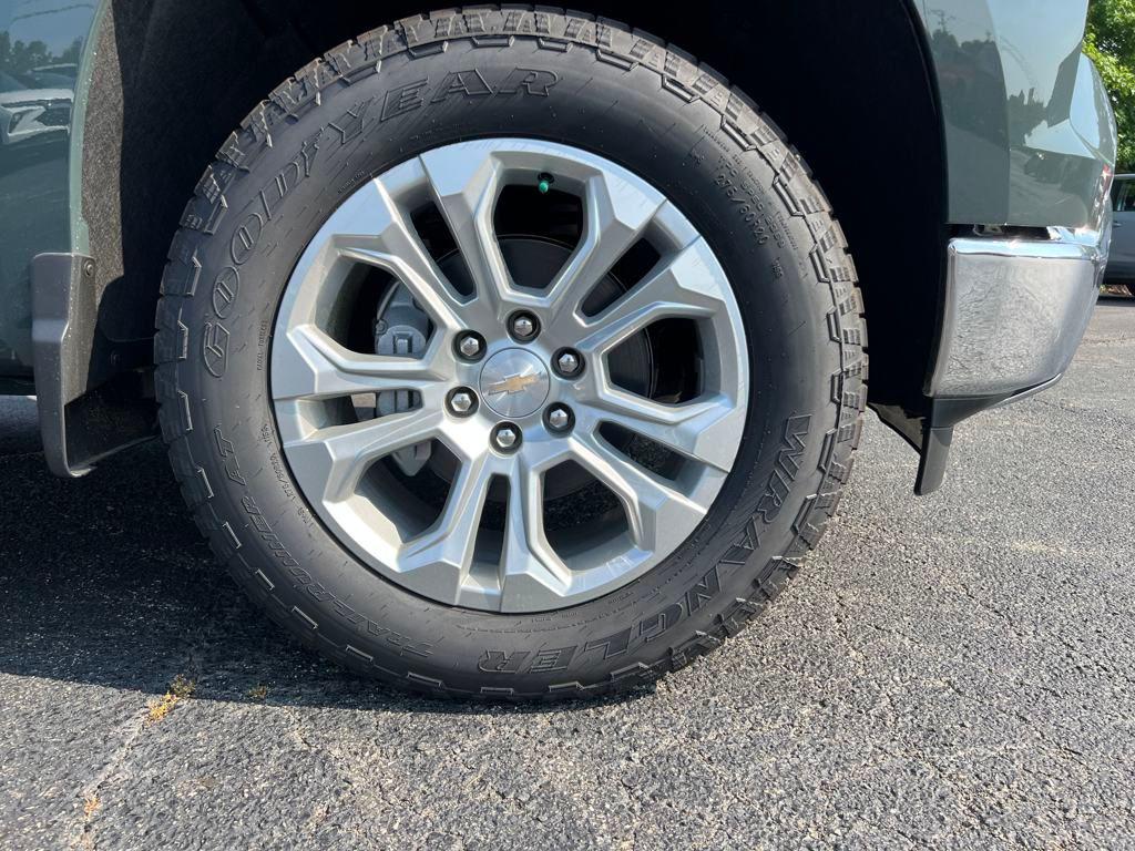 new 2025 Chevrolet Silverado 1500 car, priced at $63,578