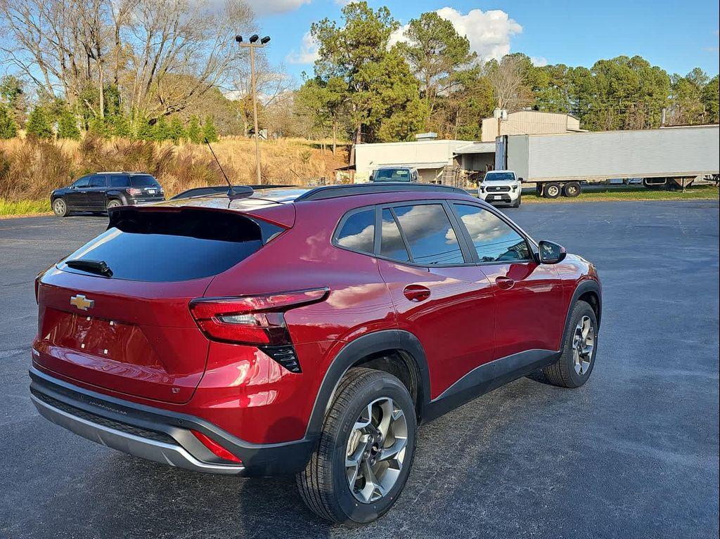 used 2025 Chevrolet Trax car, priced at $20,722