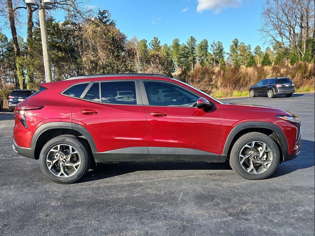 used 2025 Chevrolet Trax car, priced at $20,722