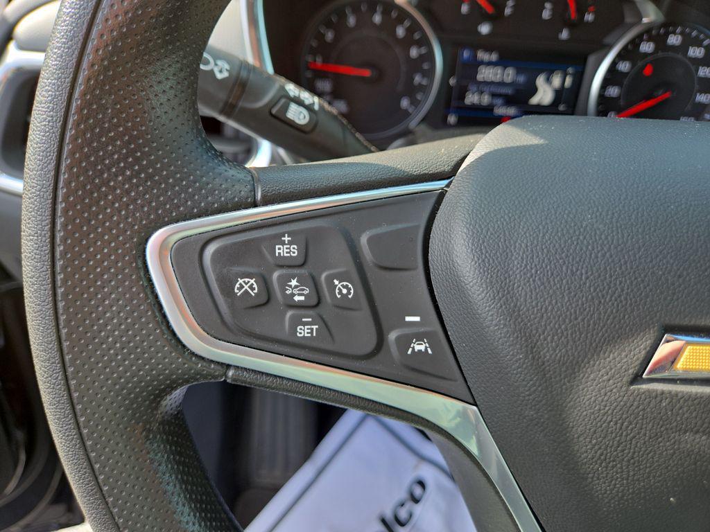 used 2023 Chevrolet Equinox car, priced at $21,699