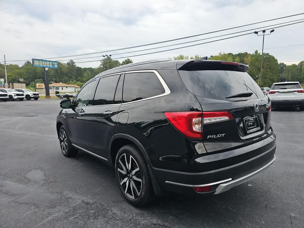 used 2022 Honda Pilot car, priced at $27,988