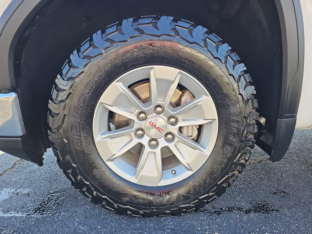 used 2023 GMC Sierra 1500 car, priced at $33,788