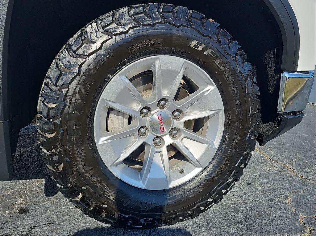 used 2023 GMC Sierra 1500 car, priced at $33,788